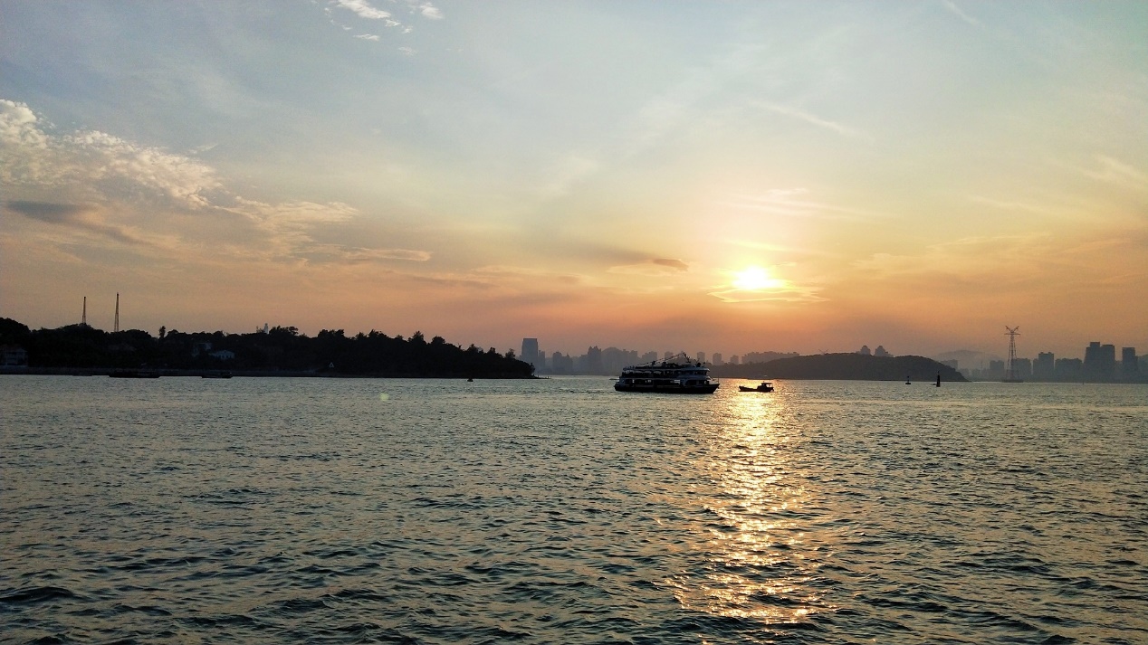 如果感到烦闷怎么办,如果感到烦的话就出去走走