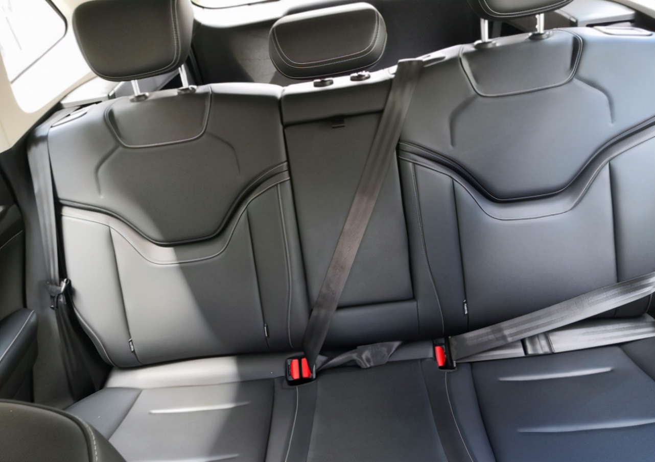 鑰佸徃鏈鸿皥鏂版鍝堝紬h6,鍏ㄦ柊鍝堝紬h6杞︿富蹇冨０