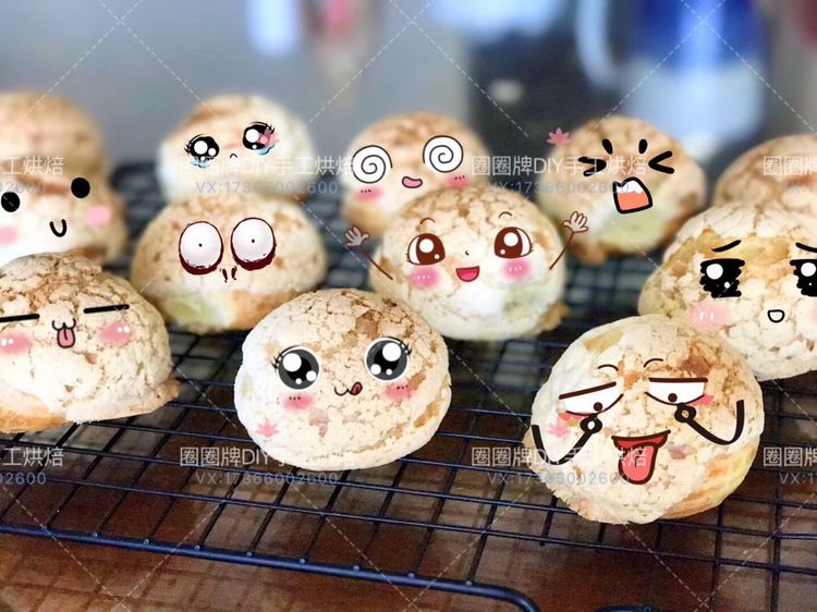 我陪女儿做烘焙年入20万女儿上了报我也成网红