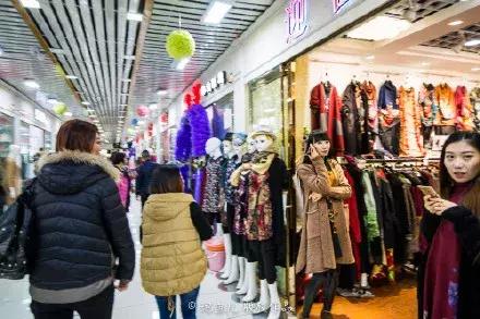 长春老年人服装批发市场1元到10元,做服装从哪里拿货款式最新颖