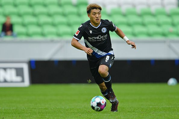 日本足球5-2阿根廷,日本队6-0阿根廷