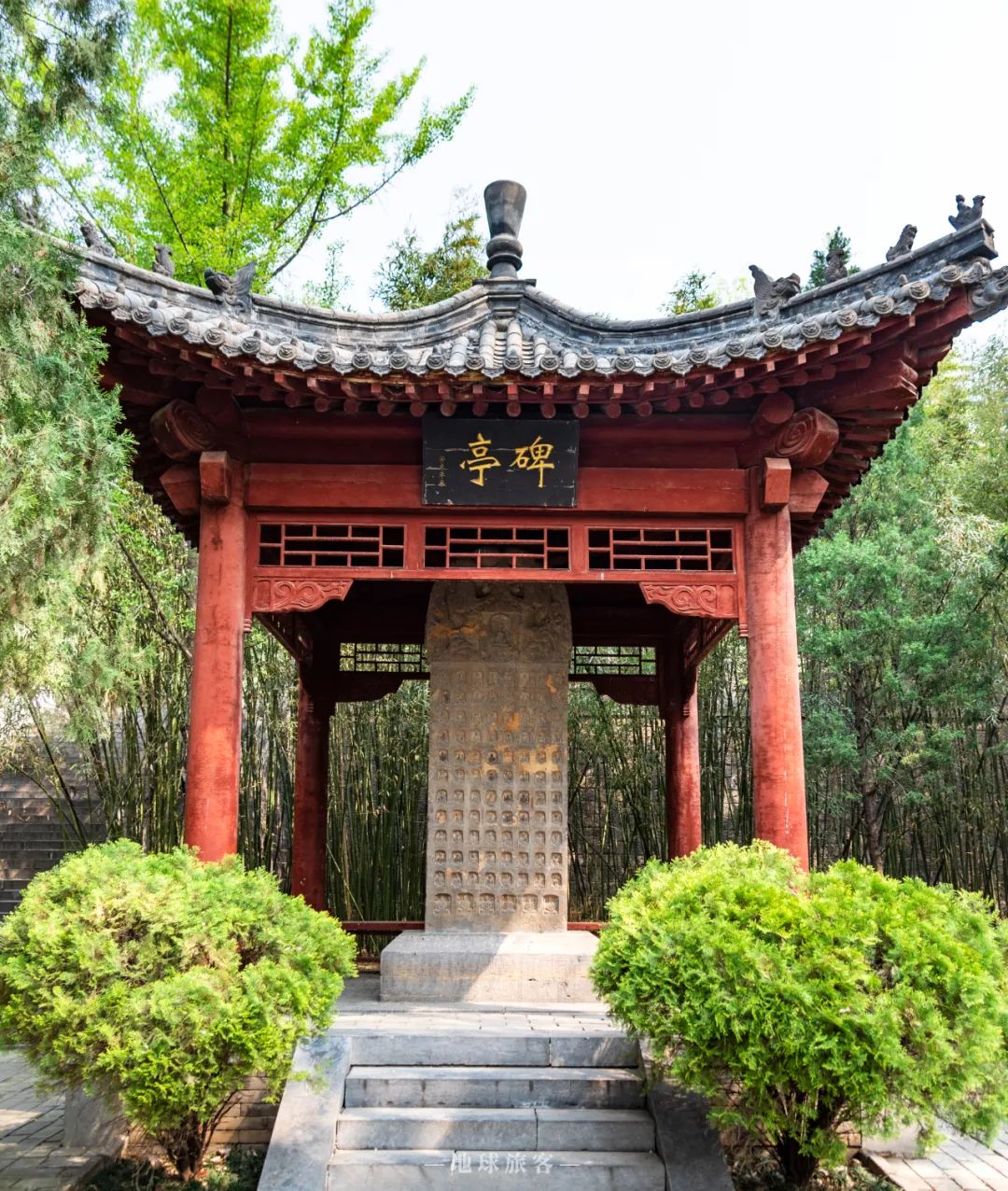 中岳嵩山跟嵩山少林有什么区别吗,被低估的嵩山不止有少林