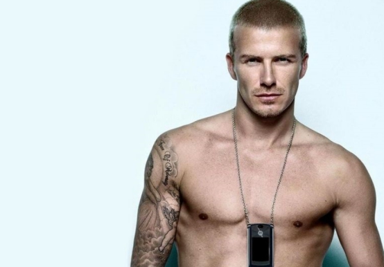 足坛球星贝克汉姆参加奥运会,c罗和贝克汉姆谁在足坛地位高