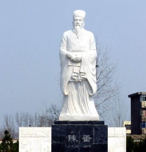 曹操的谋士董卓的手下,汉末军阀第一人