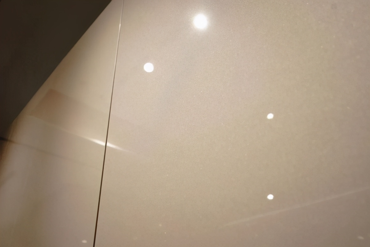 打柜子门板选择,墙壁柜用什么门板好