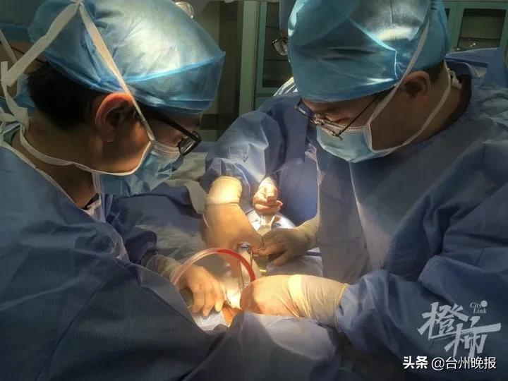浙江一名男子高空跌落被钢管刺死,男子高处跌落钢管