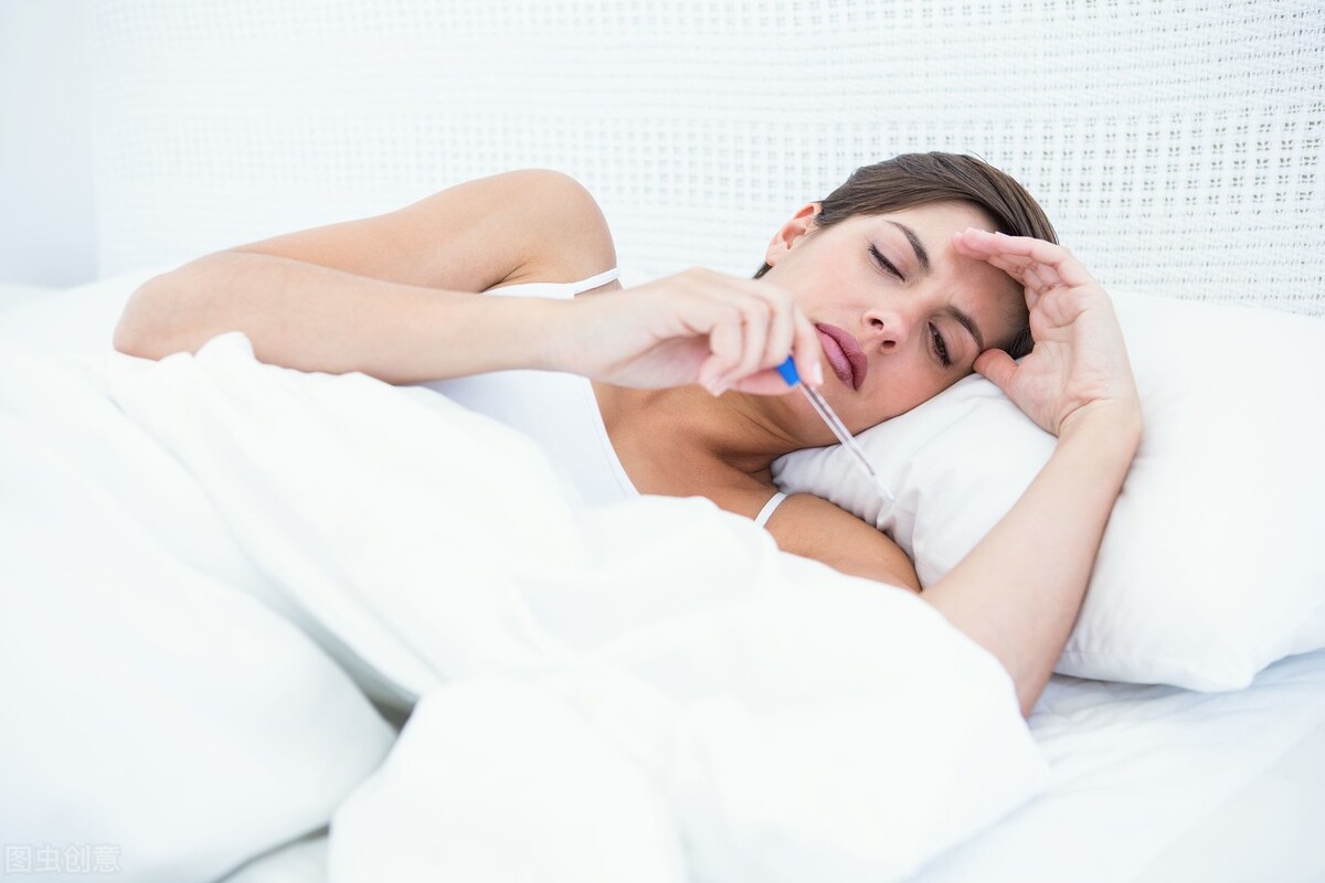 小孩发热好了又有低热怎么办,儿童有点发热在家怎么处理