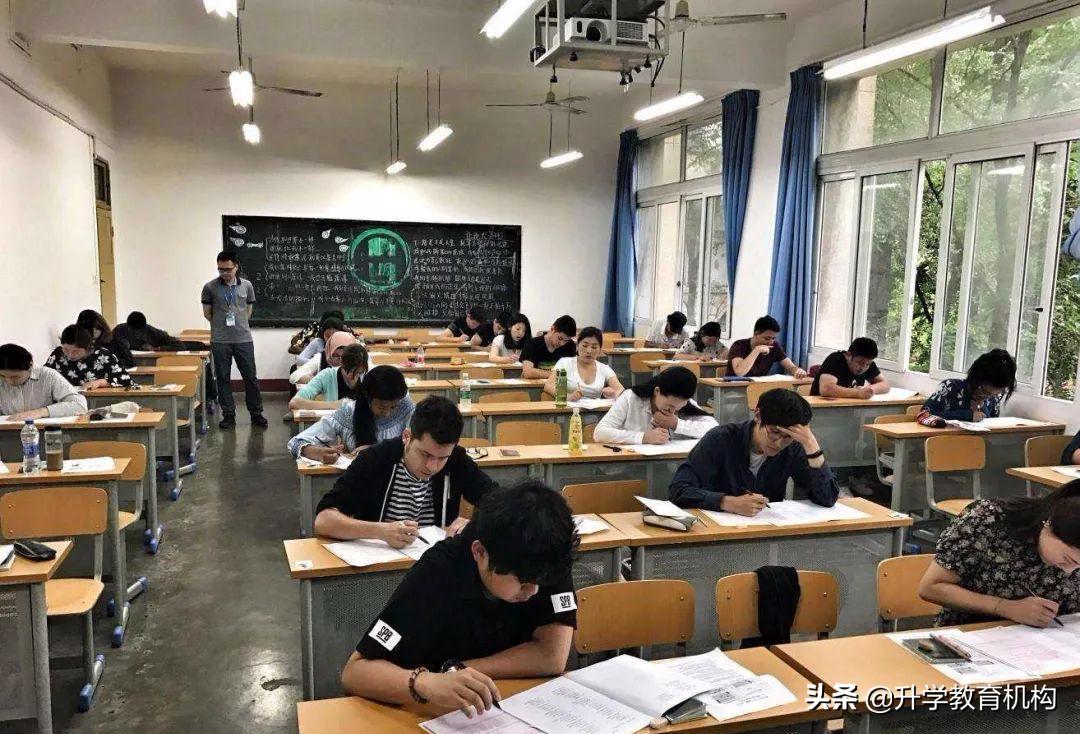 自考和成人自考哪个含金量高,短线自考和长线自考哪个含金量高