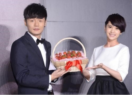 异地恋三年圆满结束,异地恋3个月了还没见面