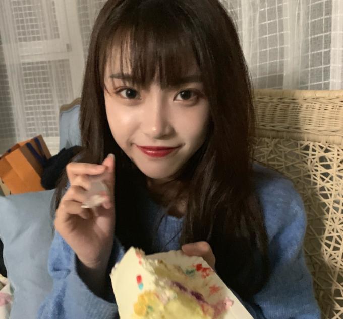 实在混不下去了，纯欲鼻祖半藏森林做起微商？却连生活费都赚不到