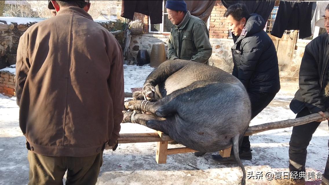 齐齐哈尔满族杀猪菜,舌尖上的美食满族杀猪菜