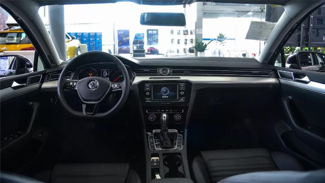 大众迈腾年轻人,年轻人看迈腾的反应