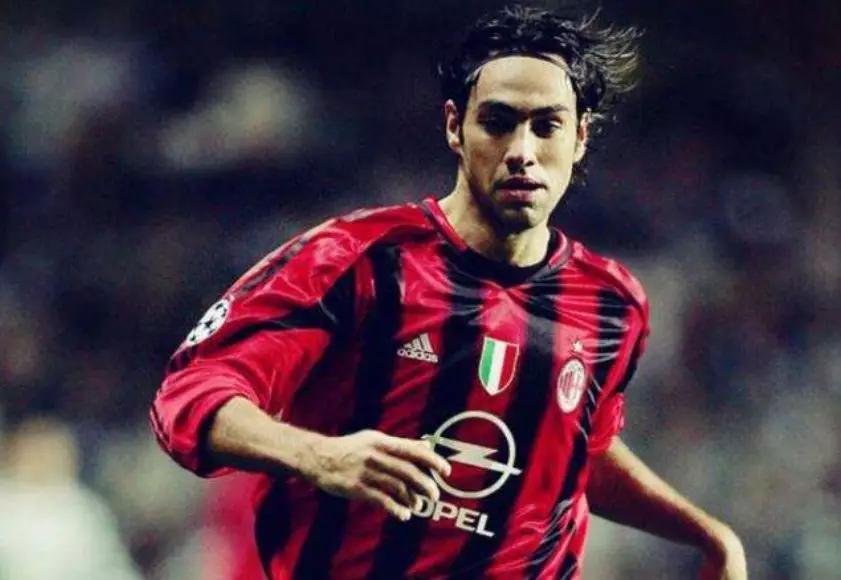 最强中后卫范戴克,2022世界杯最强后卫范戴克