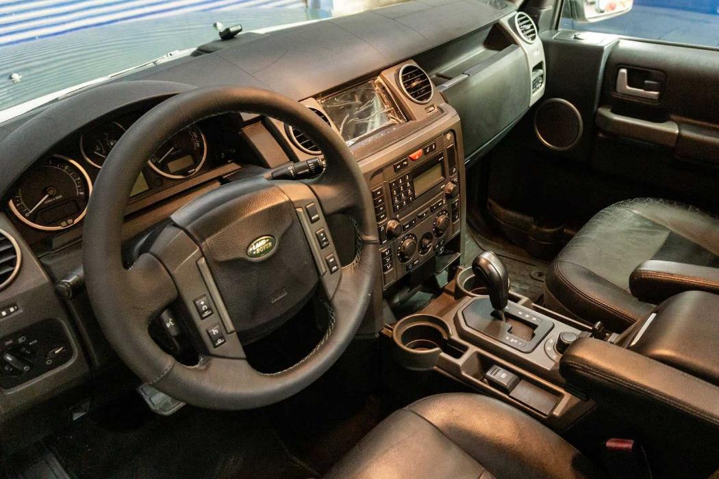 二手路虎发现45.0v8汽油版售价,路虎发现4改装硬派越野