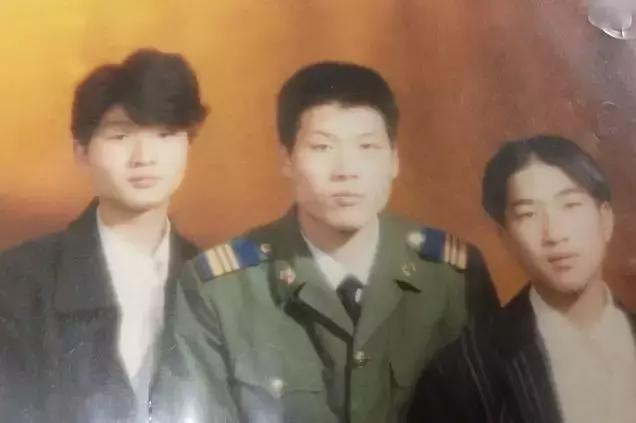 致敬每一位奋斗的老兵,致敬各个战场的每一位战友