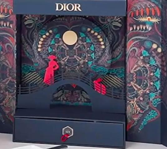 太奢侈了!LV、迪奥、爱马仕的月饼,美到不忍心吃