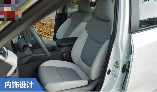 试驾丰田rav4荣放2023款风尚plus版,家用suv选rav4荣放和crv哪款合适