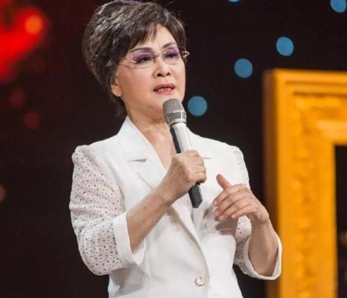 李谷一和二婚丈夫照片,一婚嫁恩师二婚嫁王刚视频