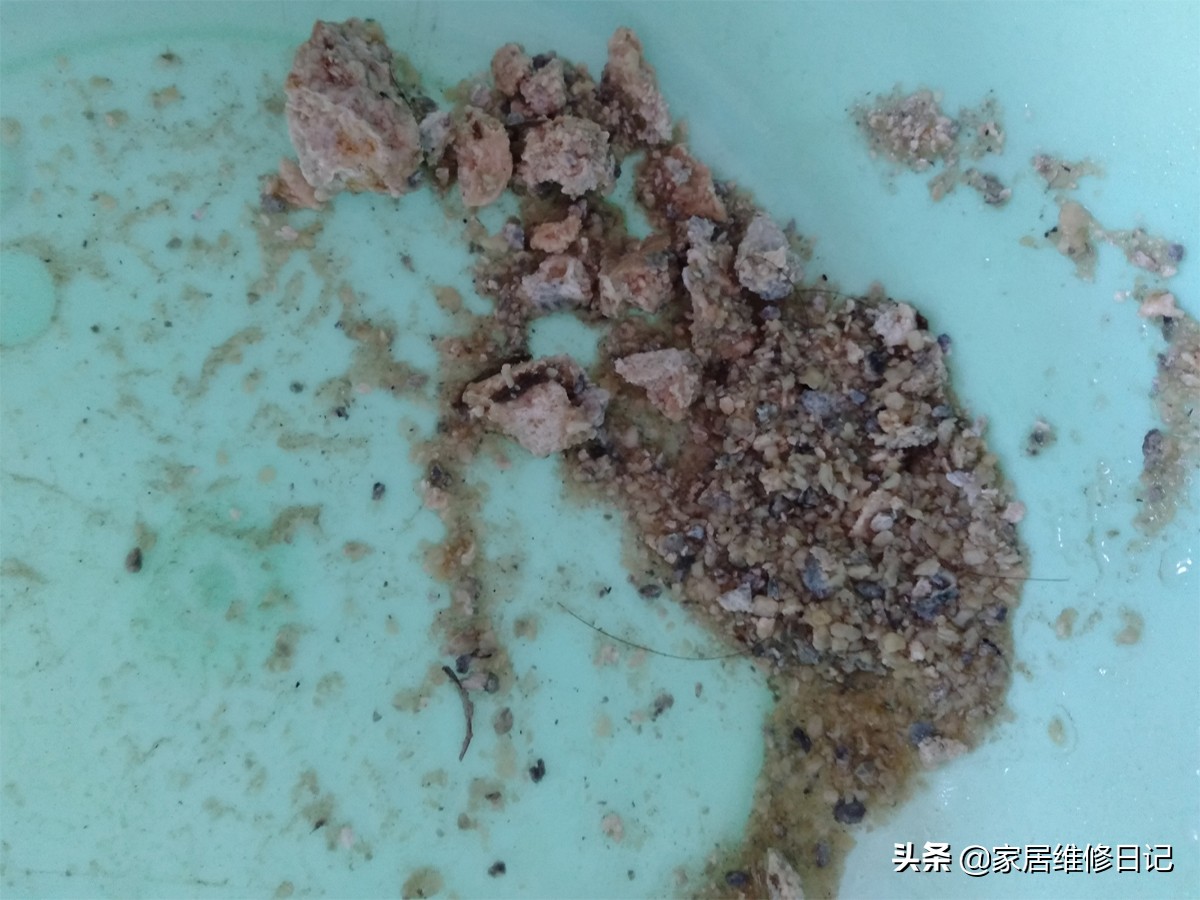 热水器清洗及更换镁棒教程,如何更换热水器镁棒清洗热水器