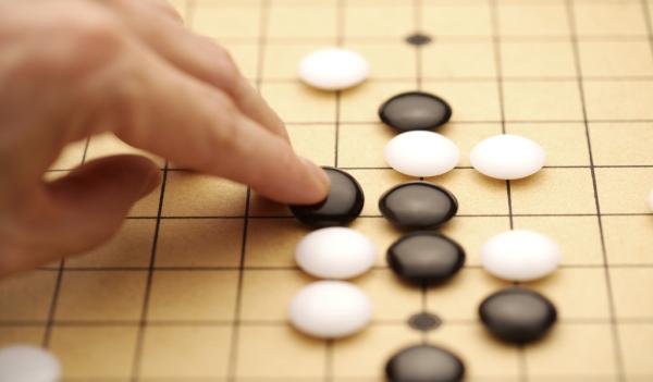围棋咋玩,围棋怎么玩新手入门