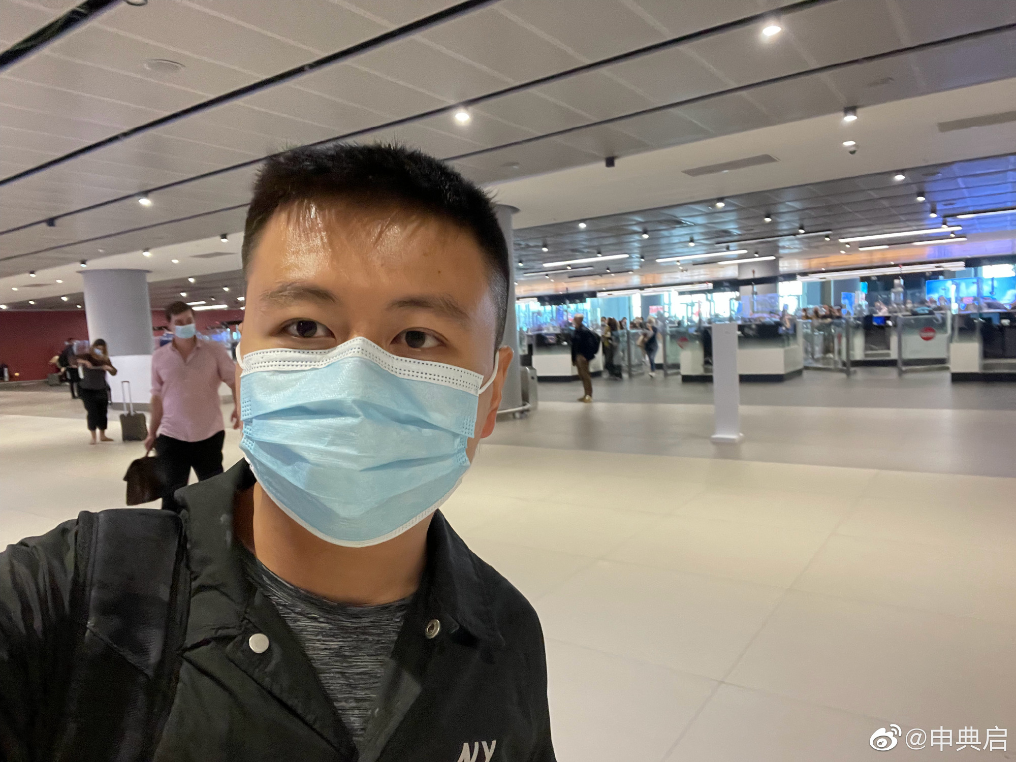 4年后再到土耳其，伊斯坦布尔更漂亮了，街上随时可喝红茶和撸猫