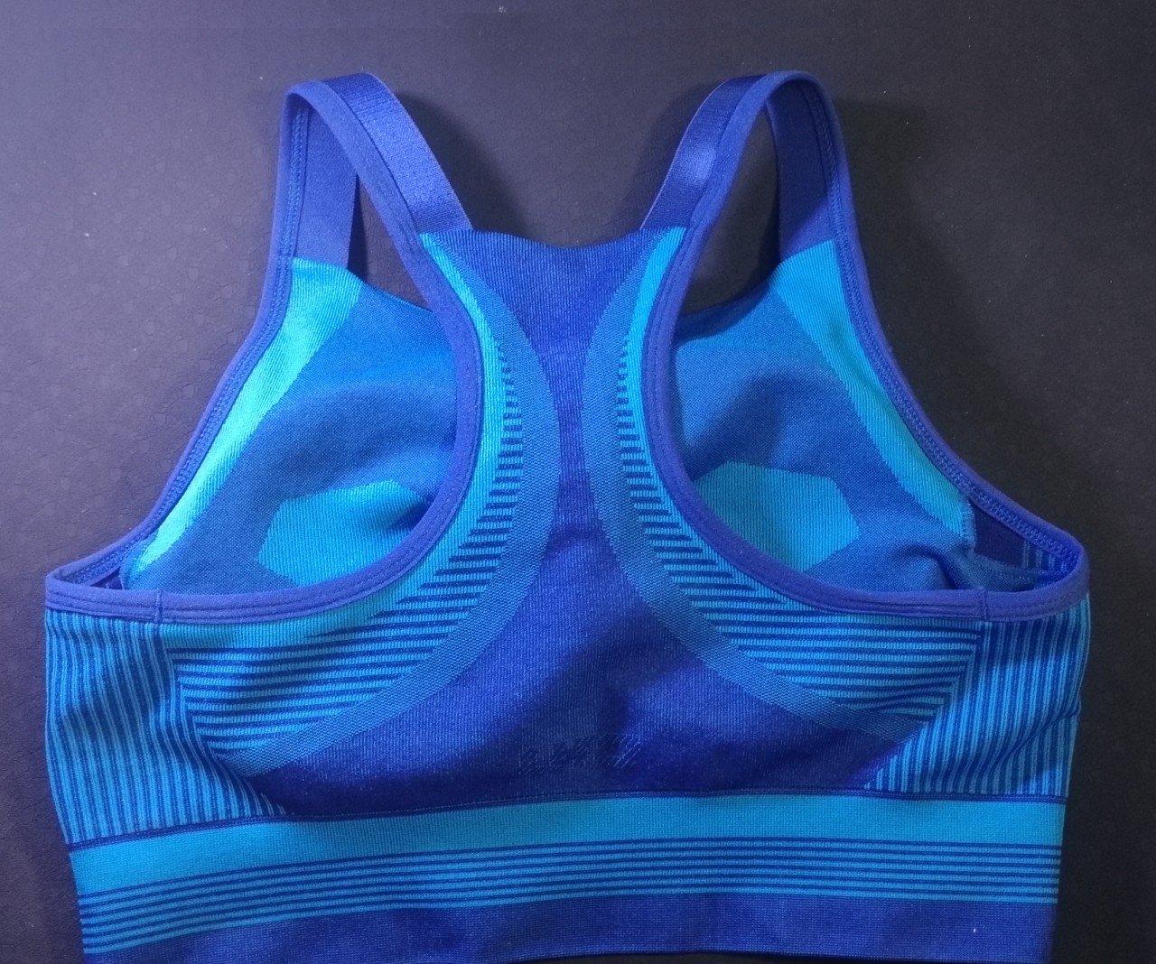 运动内衣爆款2022新款,户外运动保暖内衣uto测评