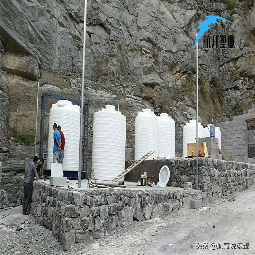 塑料储罐在使用中软化变形的解决方法