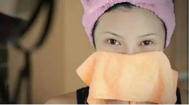 这才是真正的贴面膜,怎么贴敷面膜才是正确的