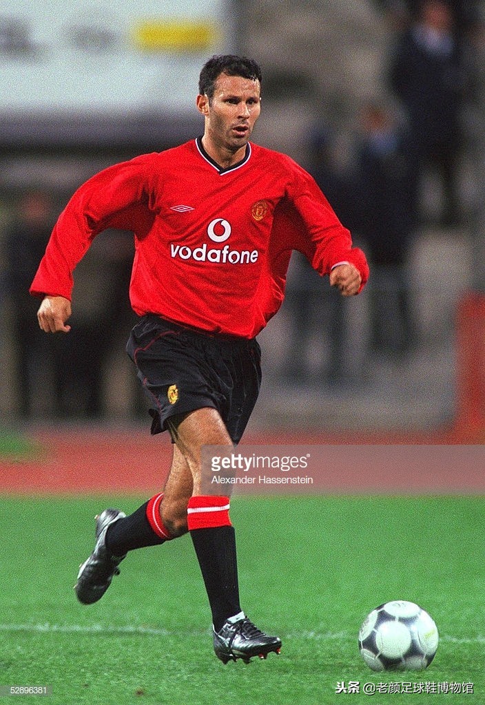 锐步历年足球鞋,历年锐步足球鞋