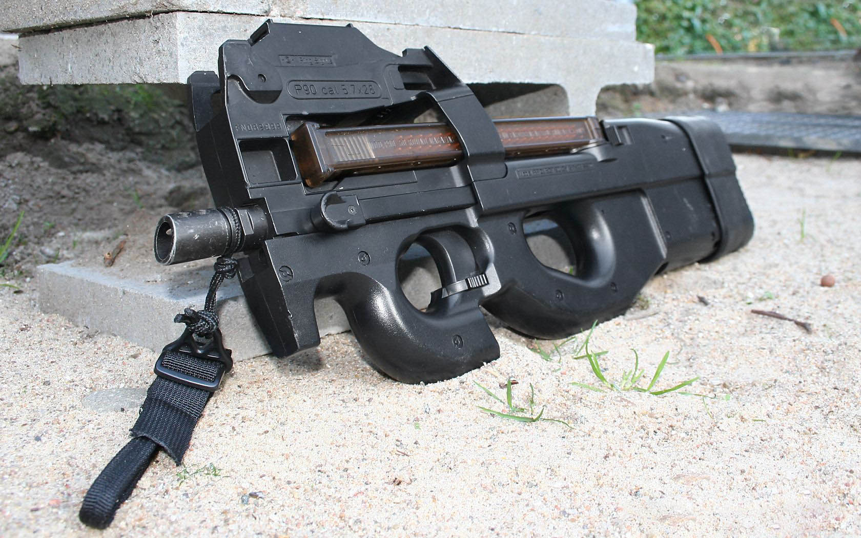 单兵自卫武器有哪些,世界上最强的单兵自卫武器