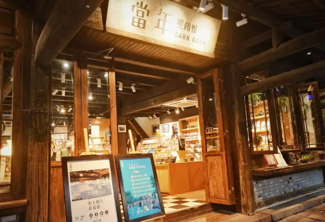 等一个人陪我旅游,等一个人陪我一起跨年