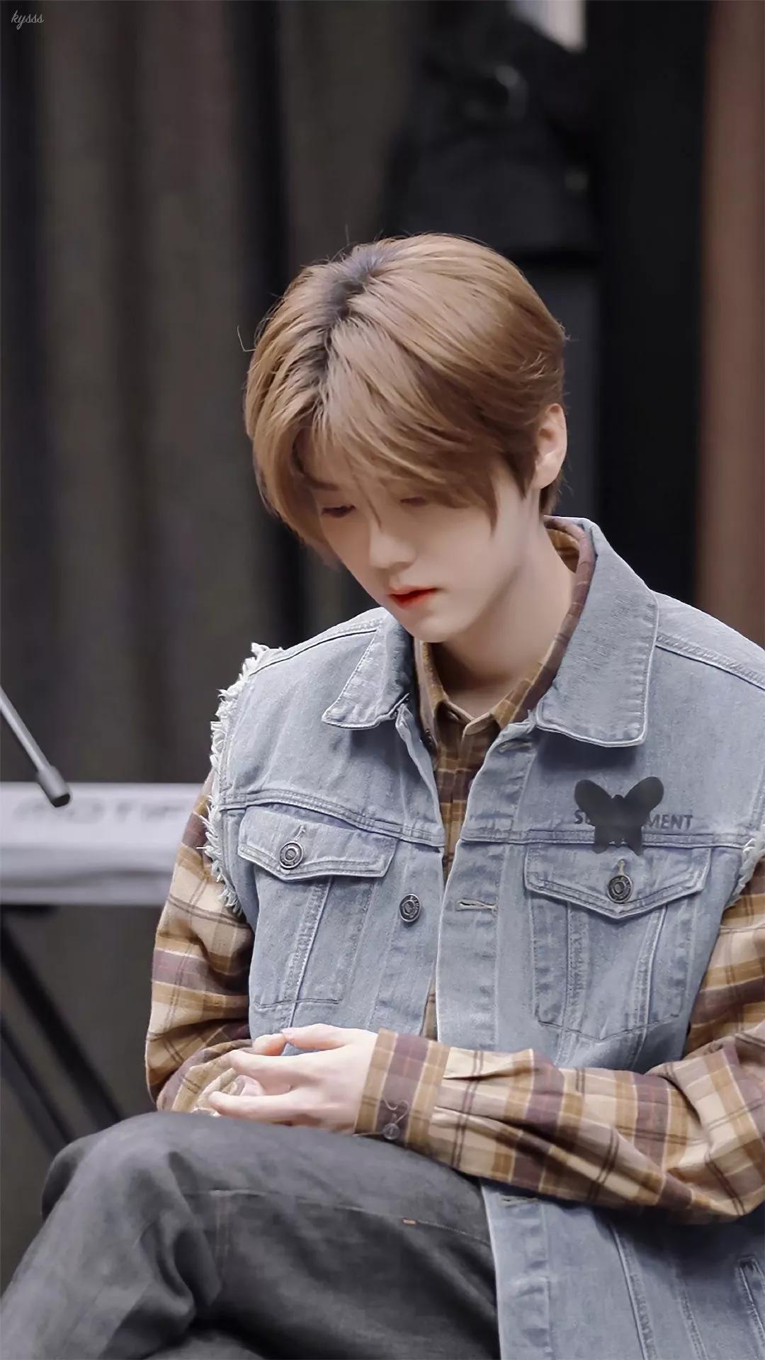 鹿晗参加五四优秀青年晚会,优秀的鹿晗语录