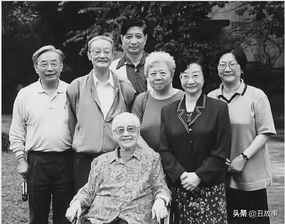 传奇女间谍身亡,传奇110岁女特工