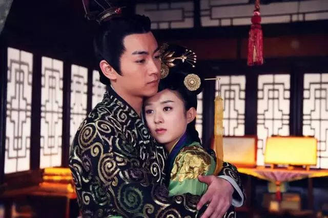 好惨！这两个人又被对号入座了……