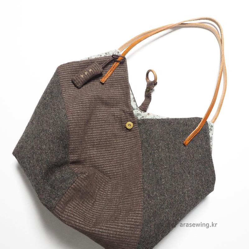 v字型包带教程,V型锁扣单肩斜挎包