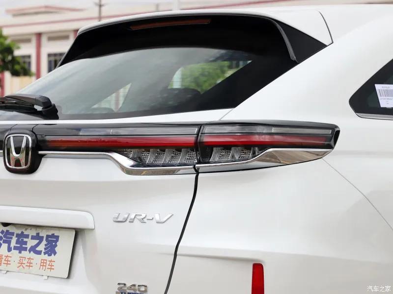 四年的本田urv还值得购买吗,本田ur-v后排头部空间实测