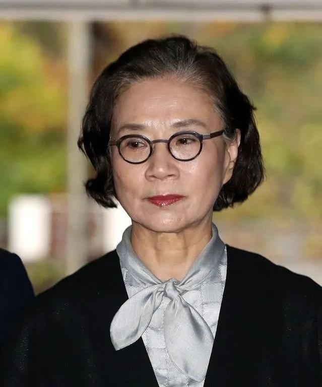 韩国财阀系列之“狂躁的一家人”