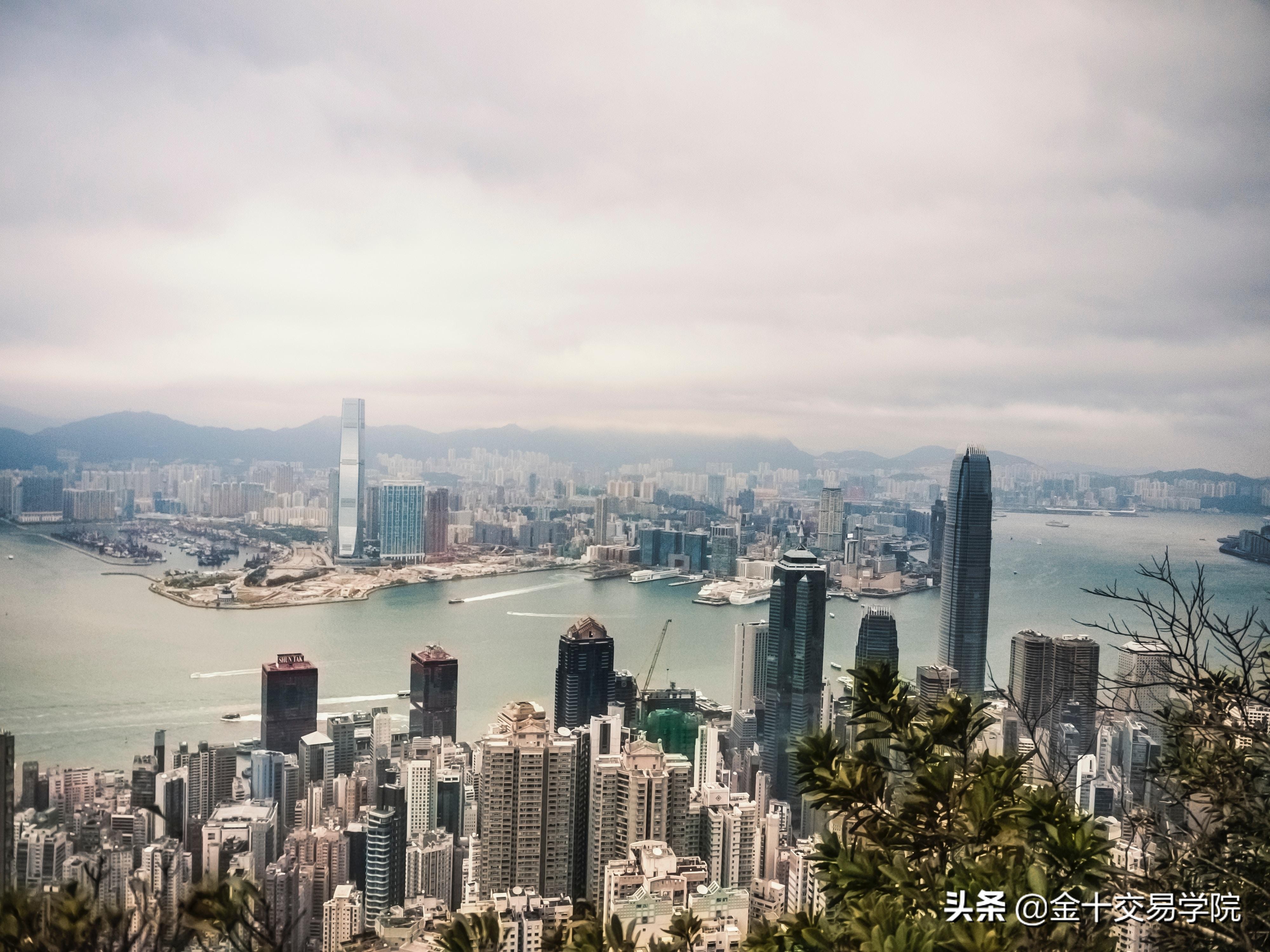 出道即巅峰后来就走下坡了,出道即巅峰走下坡路