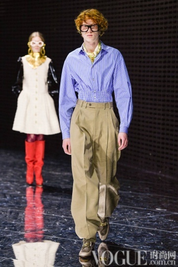 条纹衣柜,条纹设计穿出高级感