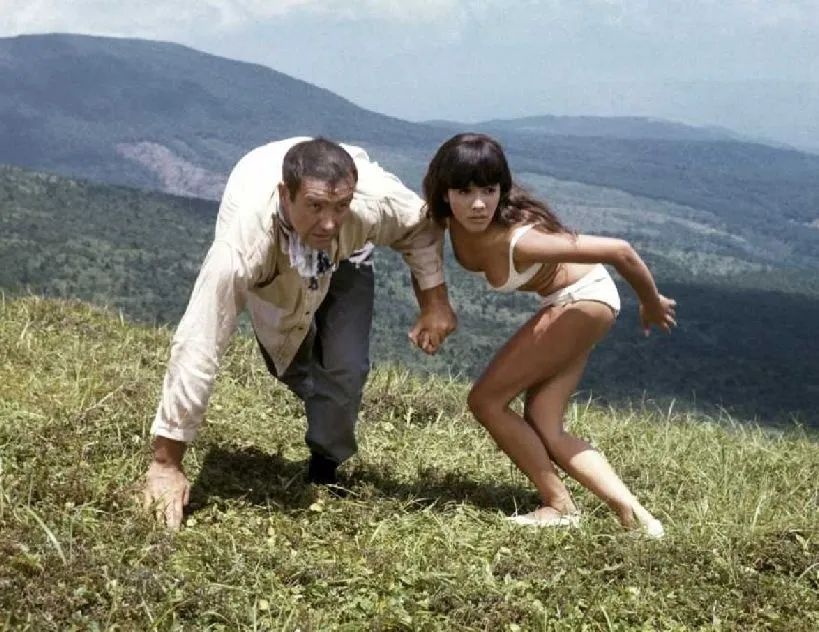 影史十大美人,盘点25位邦女郎