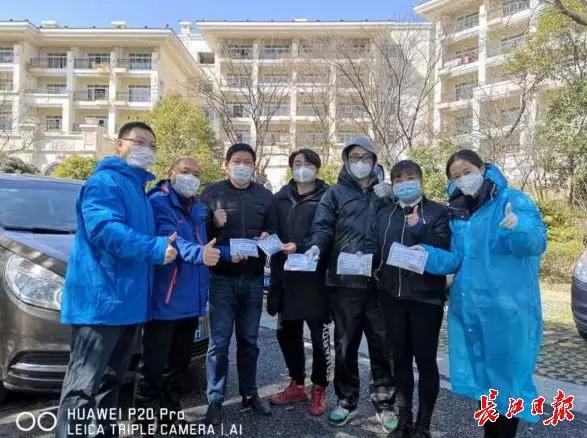 在抗疫一线彰显青春担当,在战役一线彰显担当与责任