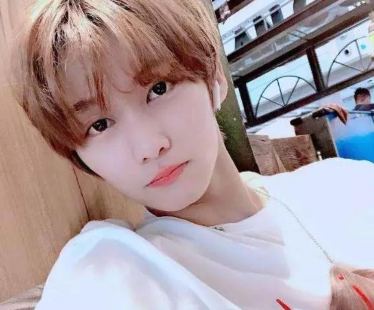 乐华公司艺人待遇被扒,月薪少到可怜,练习生学历普遍高中