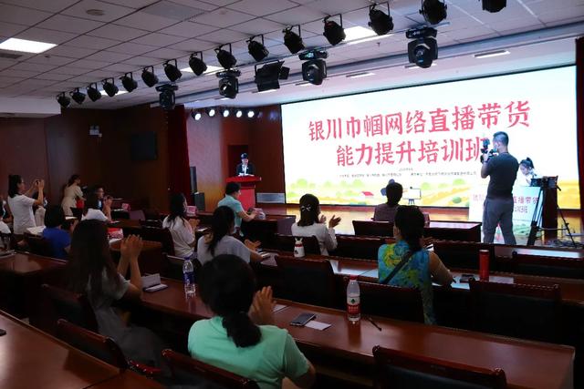 女性短视频创业励志正能量,女性短视频创业的项目