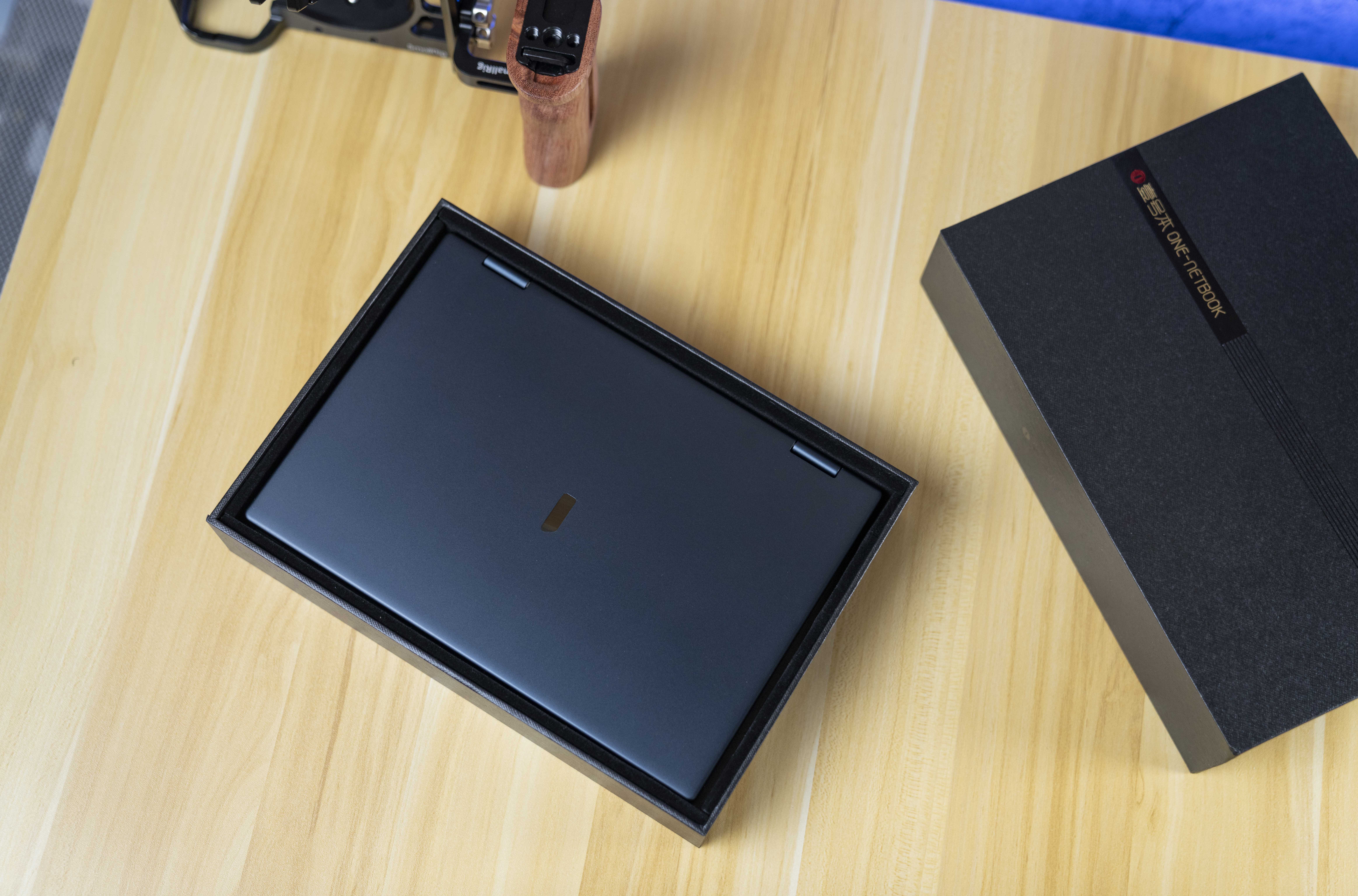 掌上电脑壹号本4代,移动办公便携笔记本推荐