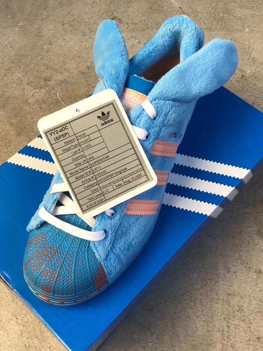 每周联名X讯|穿上马里奥篮球鞋,顶砖时的跳跃都更加有力