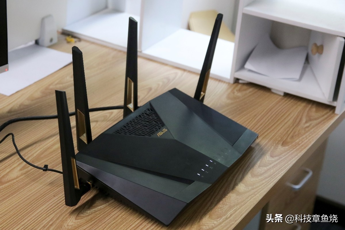 华硕rtax88u深度评测,华硕rt-ax68u路由器测评