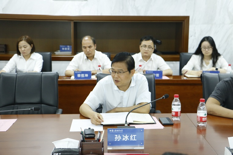 省教育厅年检专家组莅临西安汽车职业大学校开展2019年度工作检查