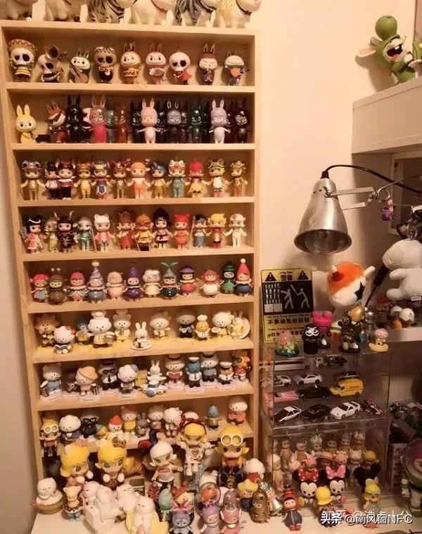 买盲盒花很多钱的人心理有疾病吗,买盲盒倾家荡产