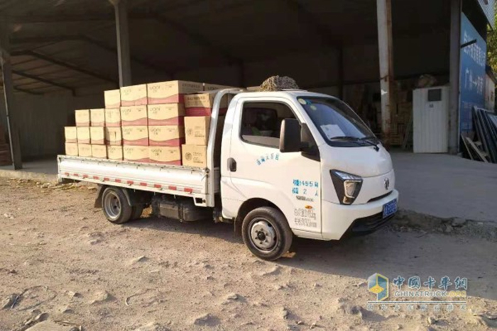 飞碟缔途的优点和缺点,第一眼就相中的车