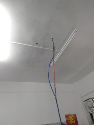 卫生间渗水楼下会渗水吗,楼上卫生间渗水到楼下谁负责